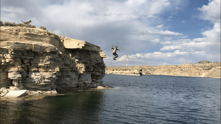 3BE3E0B5-7B98-40FF-B3D7-F88EA271A57F